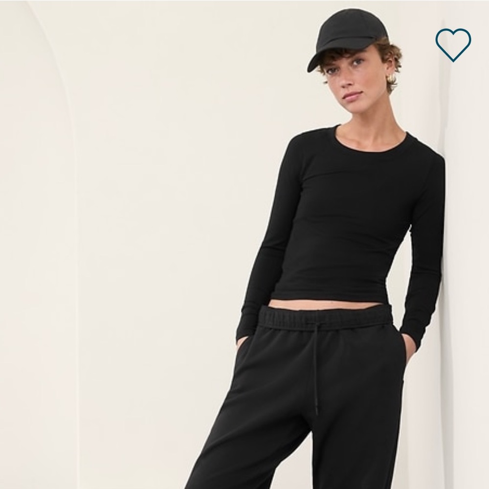 Renew Seamless Crewneck Top